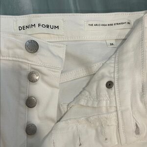 Aritzia Denim Forum High Rise Arlo White Denim 25
